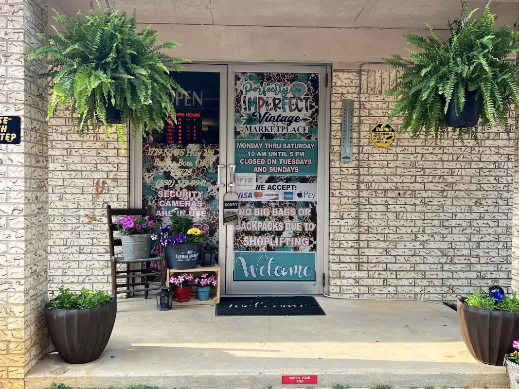 Perfectly Imperfect Vintage Marketplace photo 1